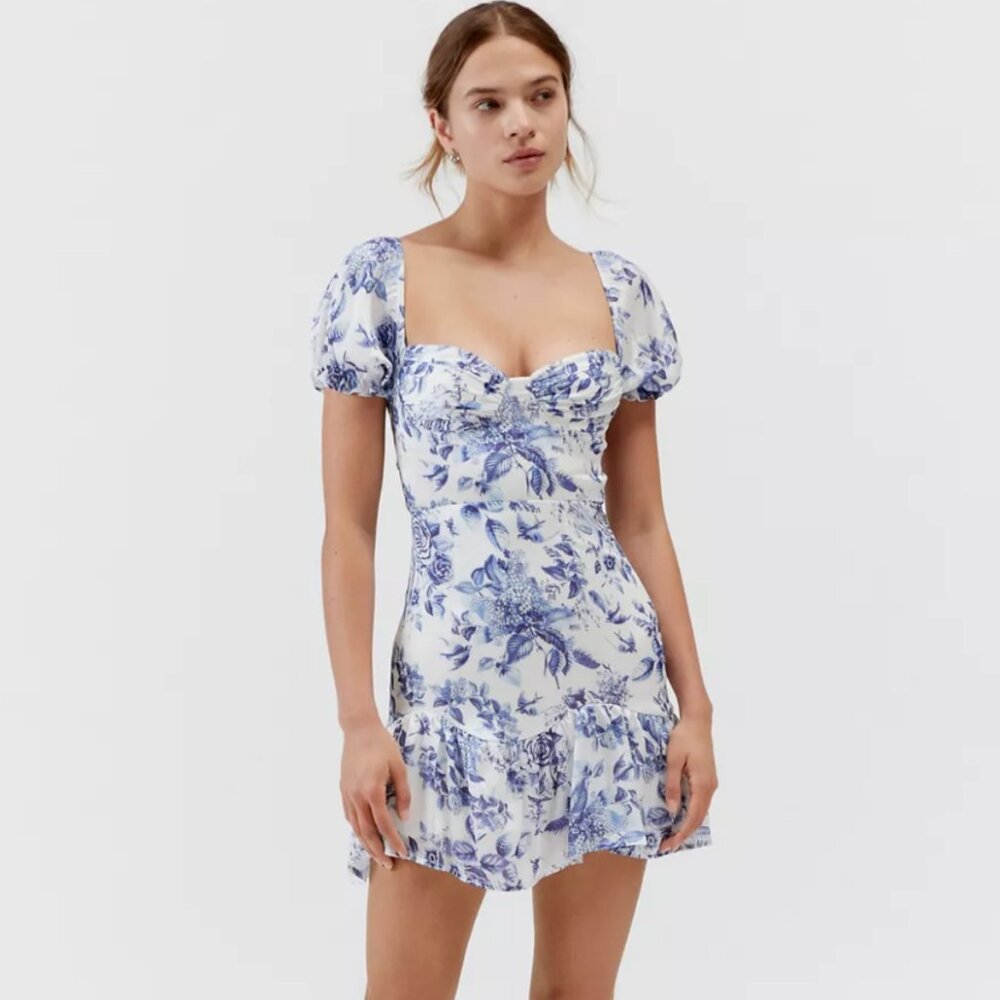 Urban Outfitters Kiss The Sky Blue Floral Lace-Back Mini Dress in Blue